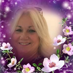 Meet your Posher, Gloria maría